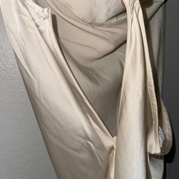 12th Tribe San Marino Slip Dress Ivory Midi Cowl Neck Strappy Satin NWT M - Picture 9 of 11